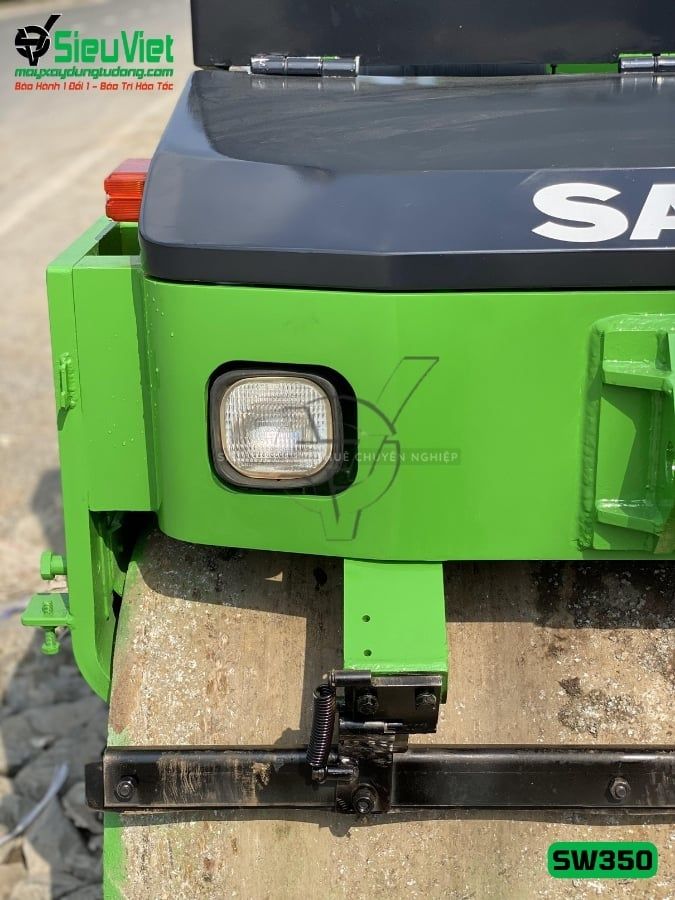 Xe lu rung nhỏ 2.8 tấn Sakai SW350-1 Nhật Bản (VSW1410493)