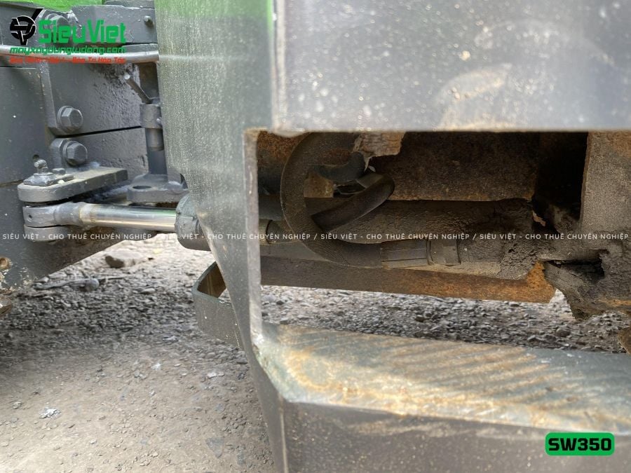 Xe lu rung nhỏ 2.8 tấn Sakai SW350 Nhật Bản (VSW510488)