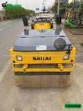 Xe lu rung ngồi lái 3.6 tấn Sakai TW500W Nhật Bản