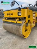 Xe lu rung ngồi lái 3.6 tấn Sakai TW500W Nhật Bản