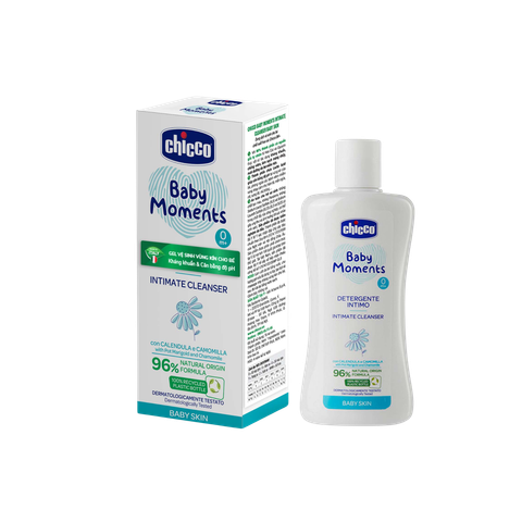 Gel vệ sinh vùng kín cho bé chiết xuất hoa cúc Chicco 0m+