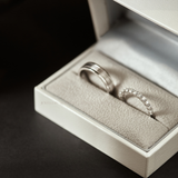  Amour Cặp nhẫn cưới vàng trắng Moissanite CP-Amour-WG10 