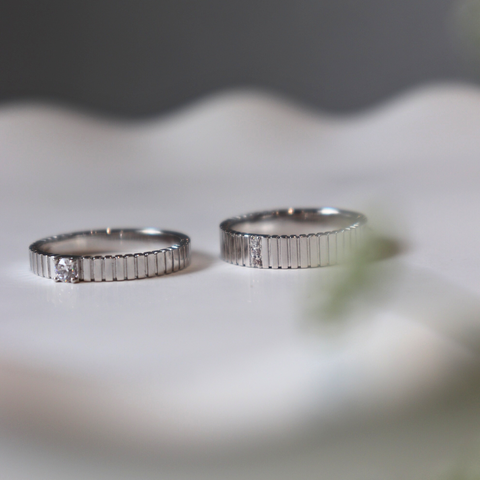 Ilumia - Cặp nhẫn cưới đá Moissanite