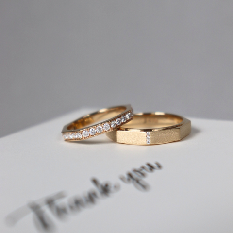 Liliana - Cặp nhẫn cưới Vàng vàng đá Moissanite