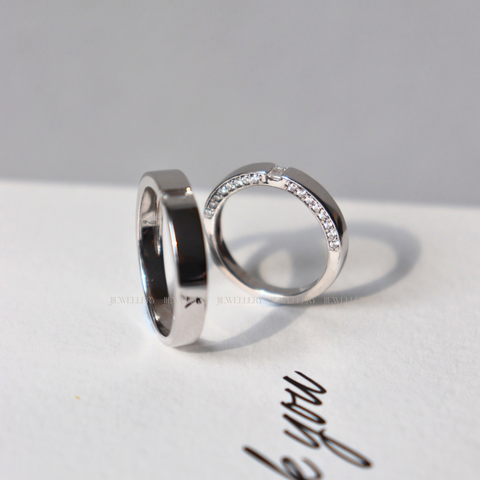 Luminous - Cặp nhẫn cưới đá Moissanite