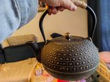  Ấm đun nước cao cấp Chất liệu gang Sử dụng đun nước, trà, nấu thuốc Kt 18*16.5cm 