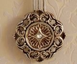  Đồng hồ con lắc treo tường chuyển động im lặng phong cách Châu Âu 