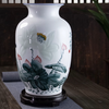 Bình hoa ánh sen trăng để bàn Chất liệu gốm sứ Sử dụng đồ trưng bày  Kt 21*33; d 14cm d miệng ngoài 15cm d miệng trong 10cm