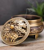  Lư hương hoa sen khắc nghệ thuật Chất liệu đồng Sử dụng đồ trưng bày Kt 15*12*11.5cm nặng 1.7kg 