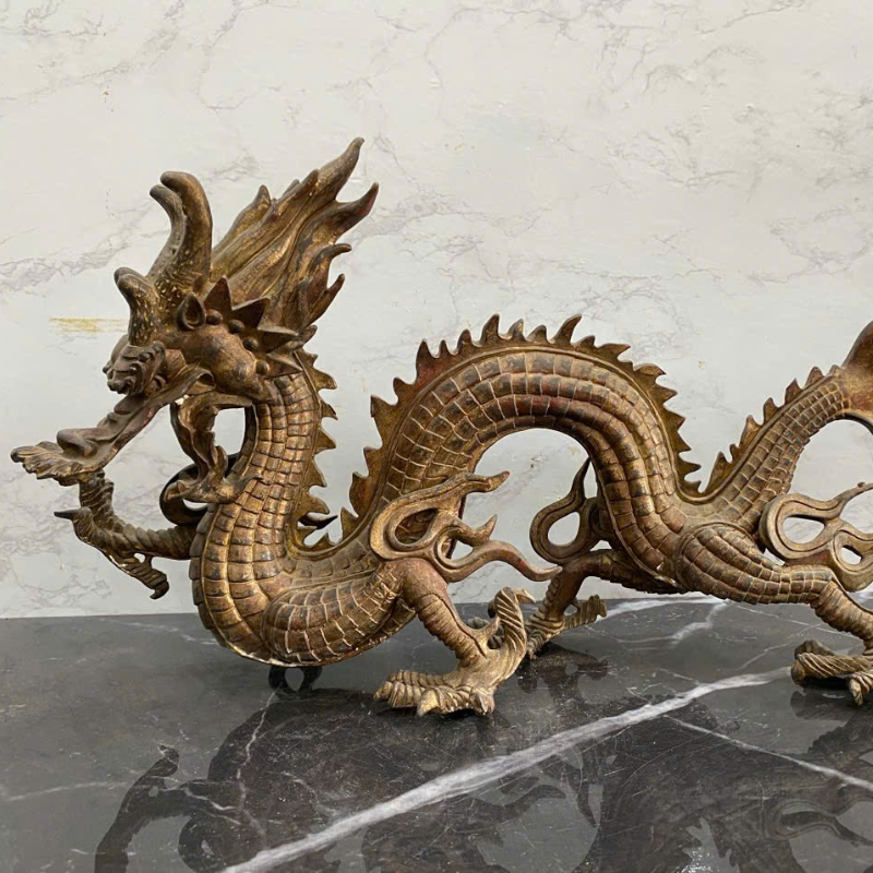  Độc bản cụ long bằng đồng , lành tít , đẹp từng chi tiết KT : cao 26,5x48 cm , nặng 5 kg 