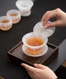  Bộ ấm chén trà sứ ngọc trắng cao cấp Chất liệu Lưu Ly + lọc thép không gỉ 304 