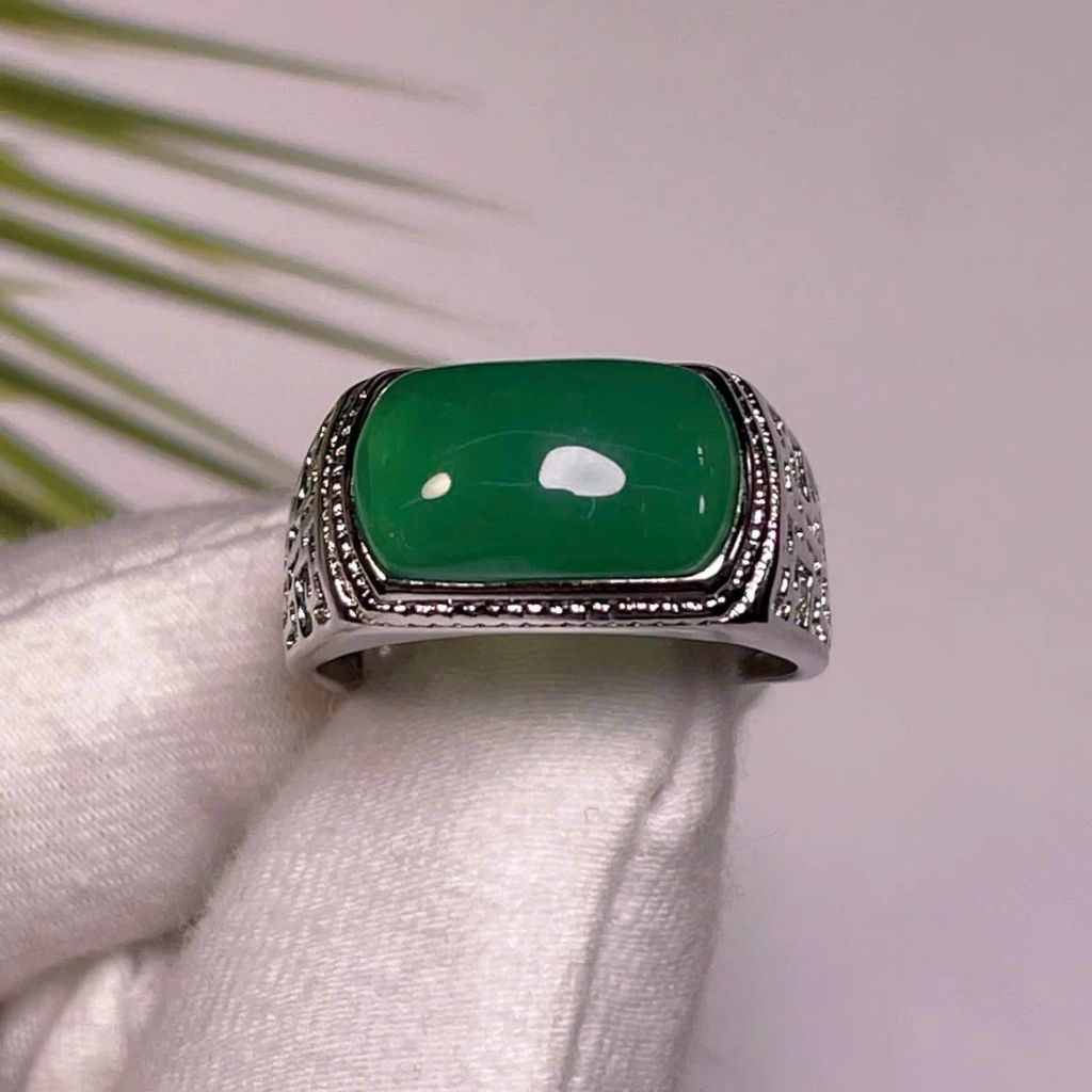  Nhẫn nam mặt ngọc bích BKJECN-9037 