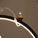  Tượng Phật Tổ Như Lai  Chất liệu gốm sứ + chuỗi hạt gỗ + kim loại + đèn LED 