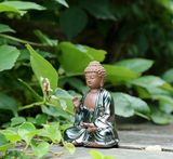  Tượng Phật Tổ ngồi thiền Chất liệu gốm Sử dụng đồ trang trí xe hơi, bàn trà Kt 9.5*11.5 