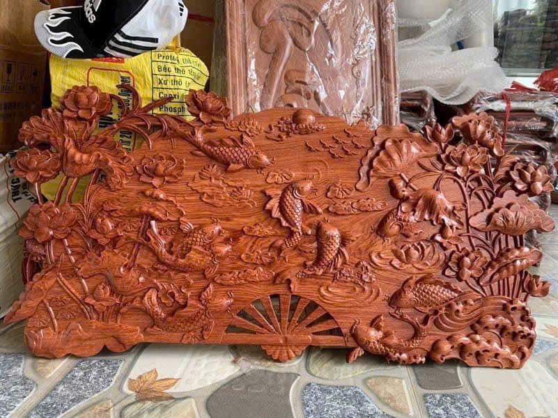  Quạt Cửu Ngư Quần Hội Chất Liệu Gỗ Hương Đá 