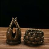  Lư hương bàn tay trên hoa sen chất liệu đồng sử dụng đồ trưng bày kt đế 11*11*18 nặng 0.69kg 