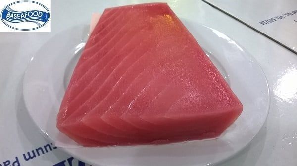  Yellowfin tuna cut into various types (Loin, Steak, Saku, Fillet, Cube,...) 