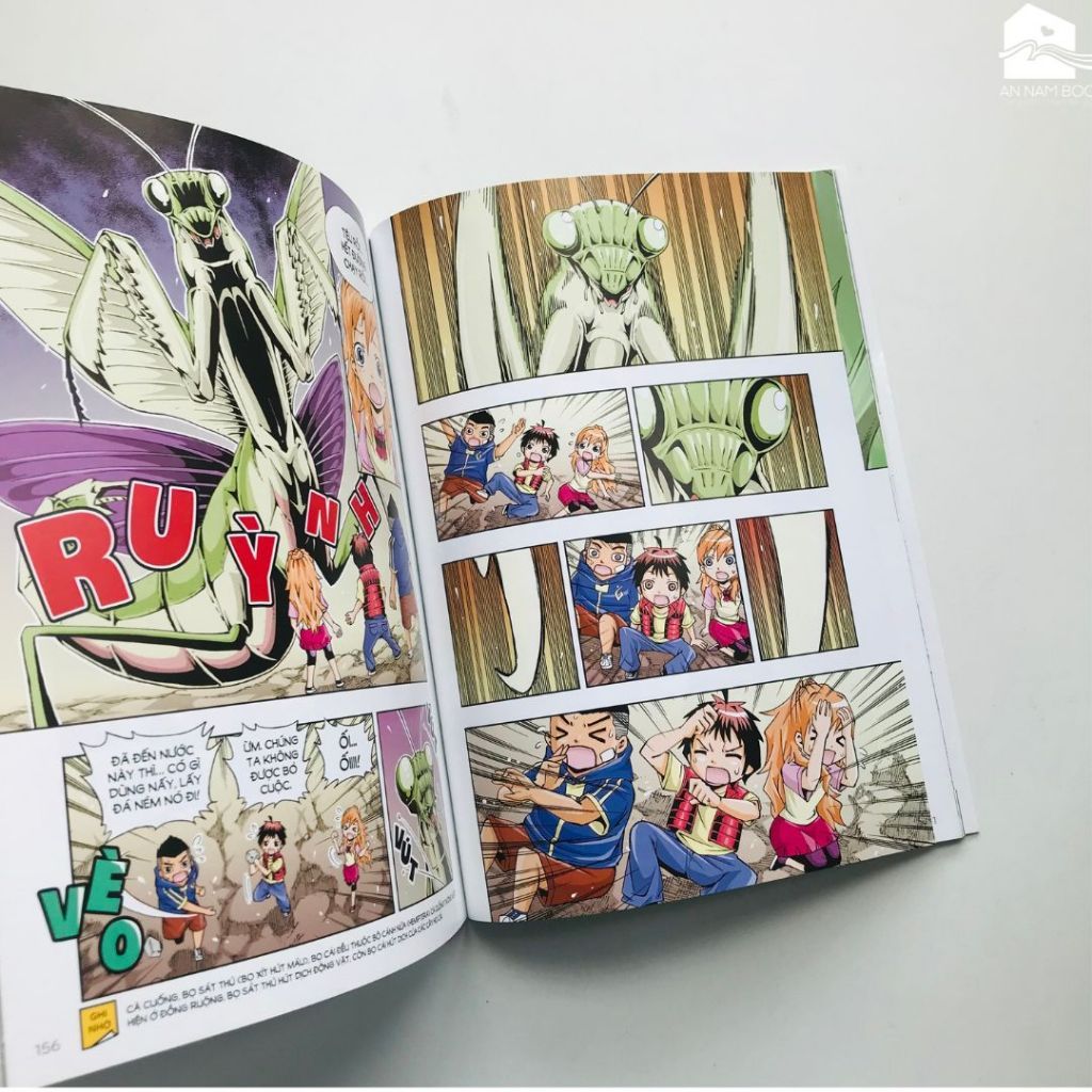  Sách - Nhiệm vụ khoa học kỳ bí tập 1: Thoát khỏi thế giới côn trùng 