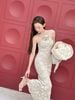 Đầm body dáng dài cổ yếm phối ren thêu hoa tiểu thư sang chảnh