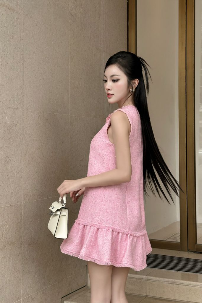 Đầm dạ ngắn dáng suông dễ thương