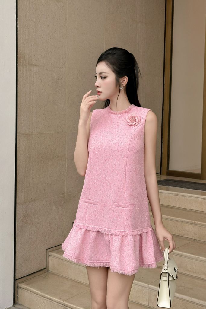 Đầm dạ ngắn dáng suông dễ thương