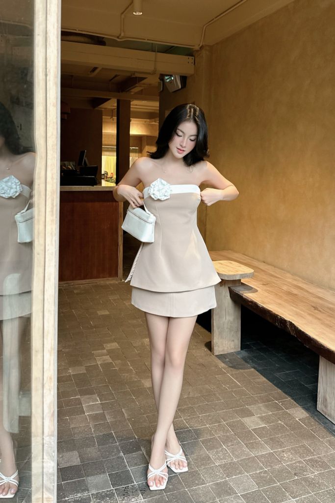 Set áo cúp ngực đính hoa mix chân váy
