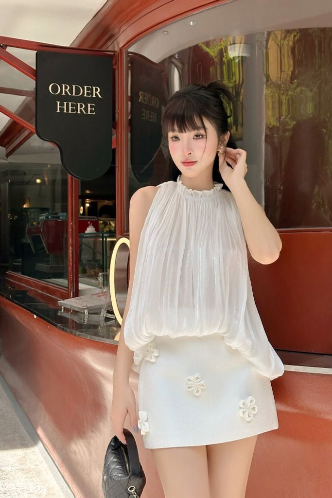 Set áo tơ gân phối chân váy đính hoa