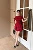 Đầm lụa hai dây kèm áo choàng ngoài
