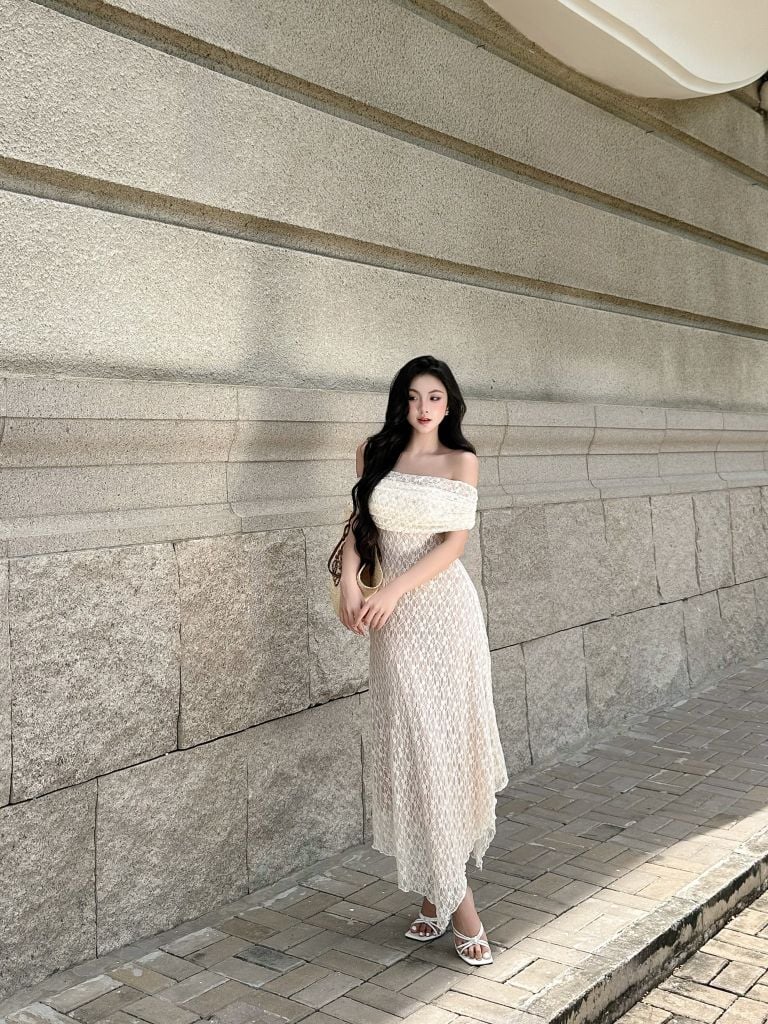 Đầm bẹt vai ôm body ren thun hoạ tiết