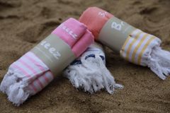 Breeez Nomad Turkish Towel (khăn đi biển cotton Thổ Nhĩ Kỳ)