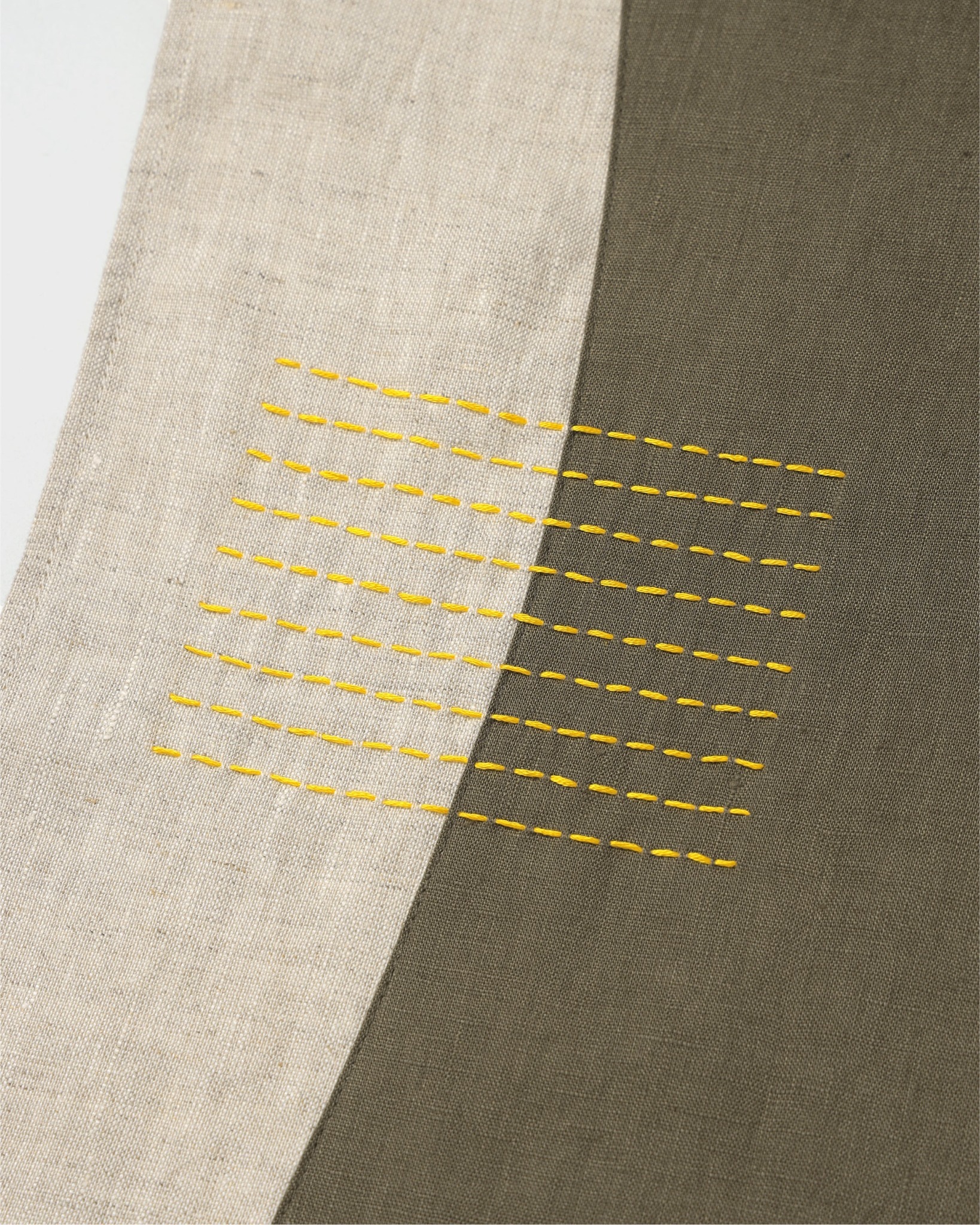 Khăn bàn linen ráp vải main image 1