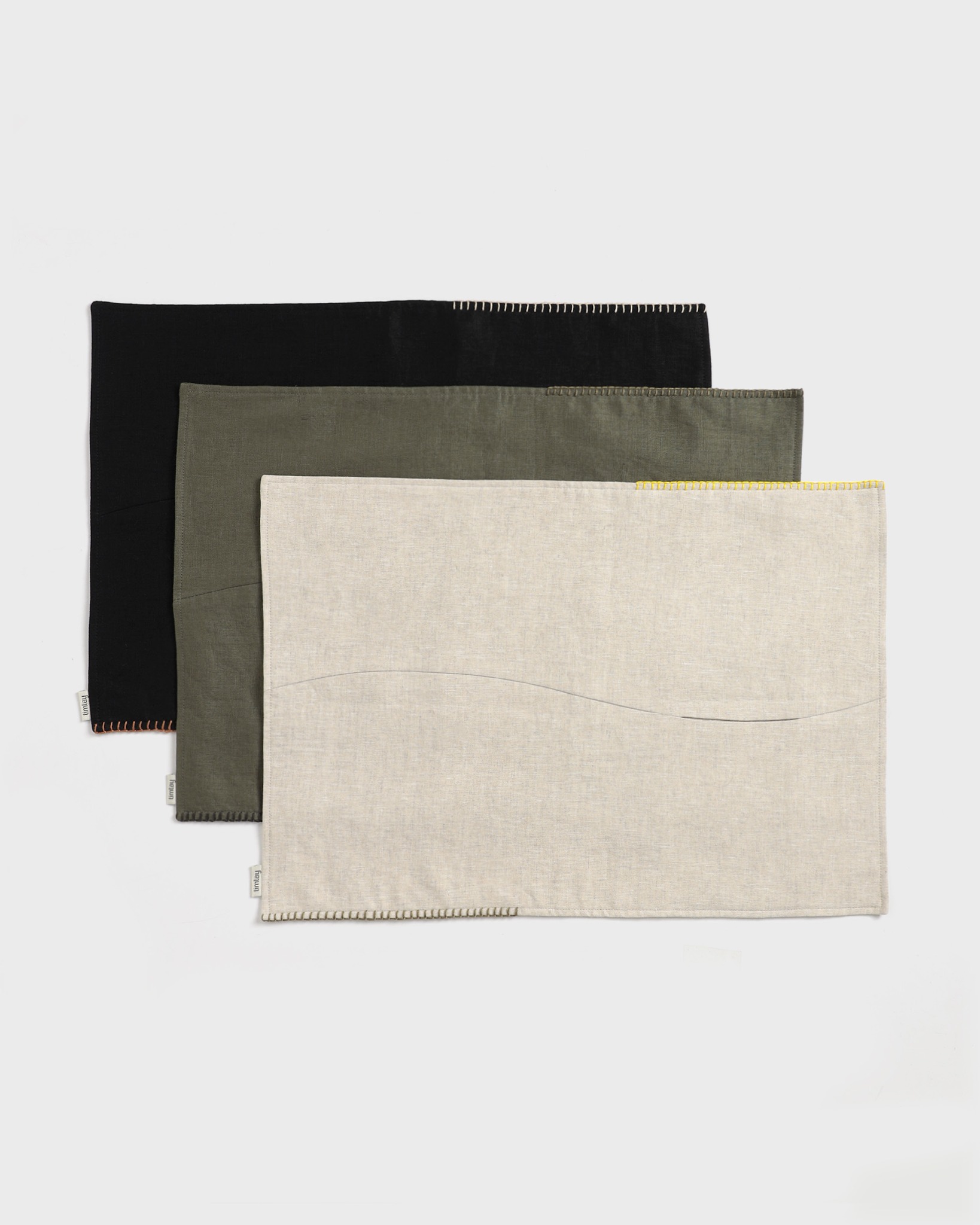 Khăn lót chén dĩa thêu tay - Place mat