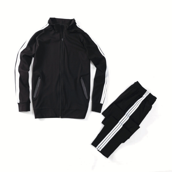  Sportswear Collection 