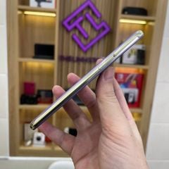 Điện thoại Sharp Aquos R (SHV39) Màn 2K - Snap 835 Ram 4G+64G