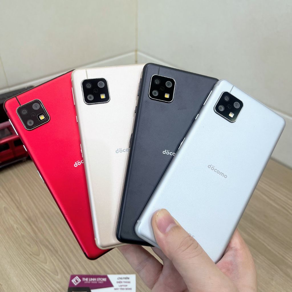 Điện thoại Sharp Aquos Sense 4 màn 5.8 inch - Snap 720G