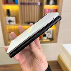 Điện thoại Sharp Aquos R5G màn 120Hz 2K - Snapdragon 865 ram 12G 256G