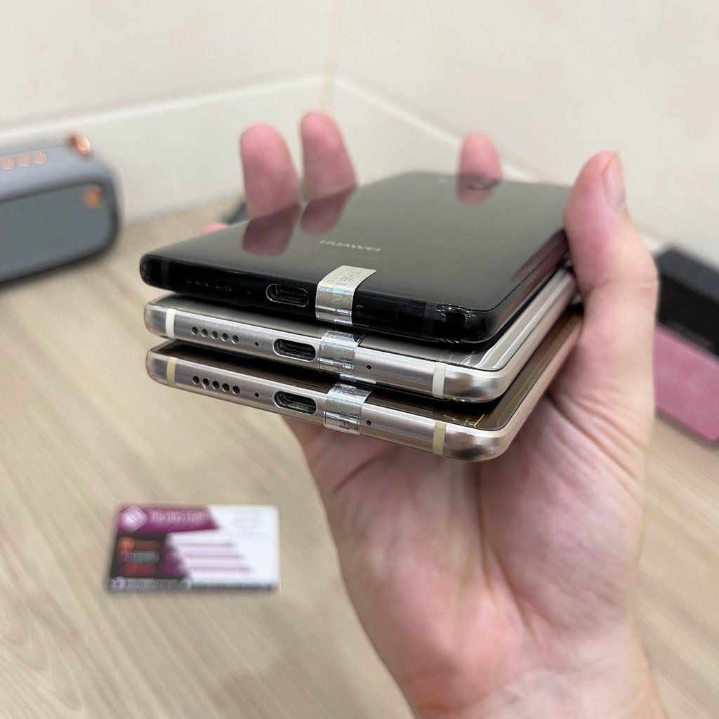Điện thoại Huawei Mate 10 màn 5.9 inch 2K - Kirin 970