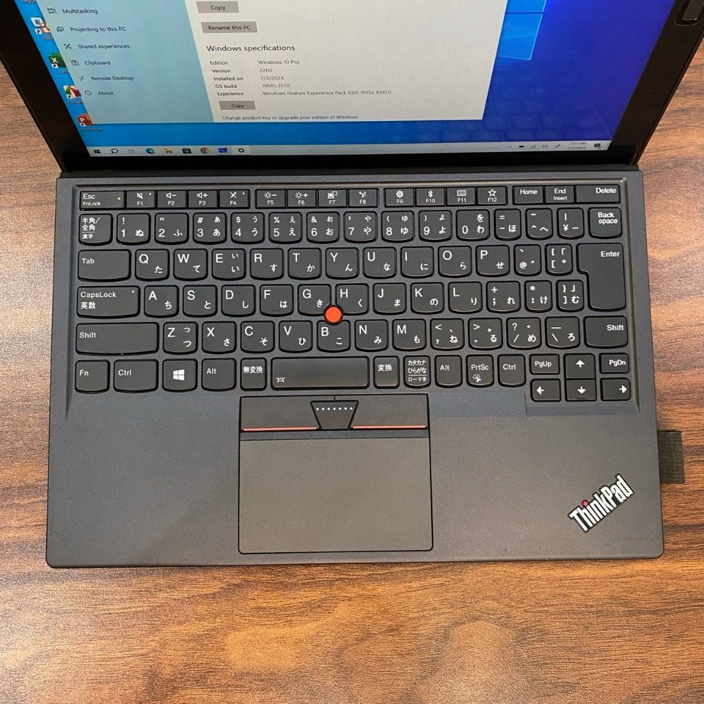 Laptop 2 trong 1 Lenovo ThinkPad X1 Tablet Gen2 - Core i5 7Y54 Kèm bàn phím và bút Lenovo chính hãng