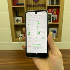 Điện thoại Sharp Aquos R2 Compact nhỏ gọn - Snapdragon 845 ram 4G 64G