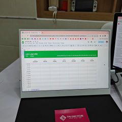 Màn hình di động 13.5 inch 2.2K (2256x1504p) 100%sRGB TypeC ThunderBolt - tỉ lệ 3:2 chuẩn của Surface Laptop