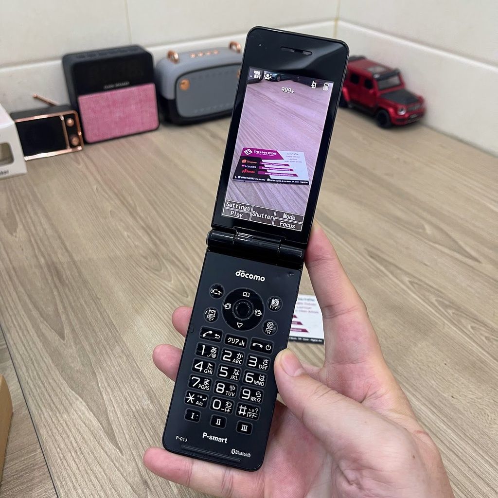 Điện thoại nắp gập Panasonic P01J hàng Nhật - Phát Wifi Ghi âm cuộc gọi