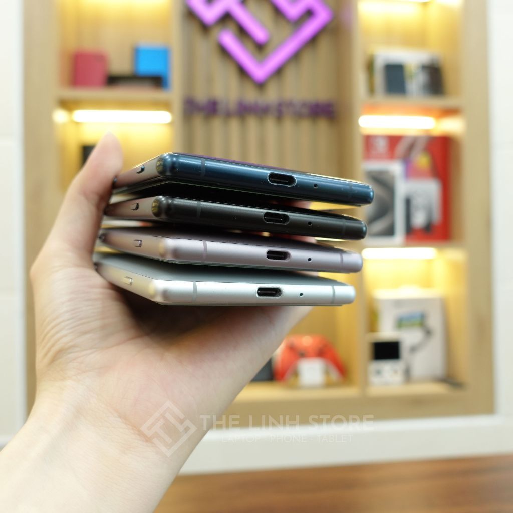 Điện thoại Sony Xperia XZ2 có bản 2 Sim Quốc tế - Snapdragon 845 Ram 4G 64G