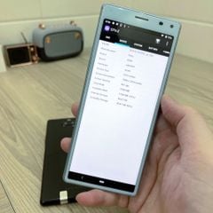 Điện thoại Sony Xperia 8 màn 6.0 tỷ lệ 21:9 - ram 4G 64G
