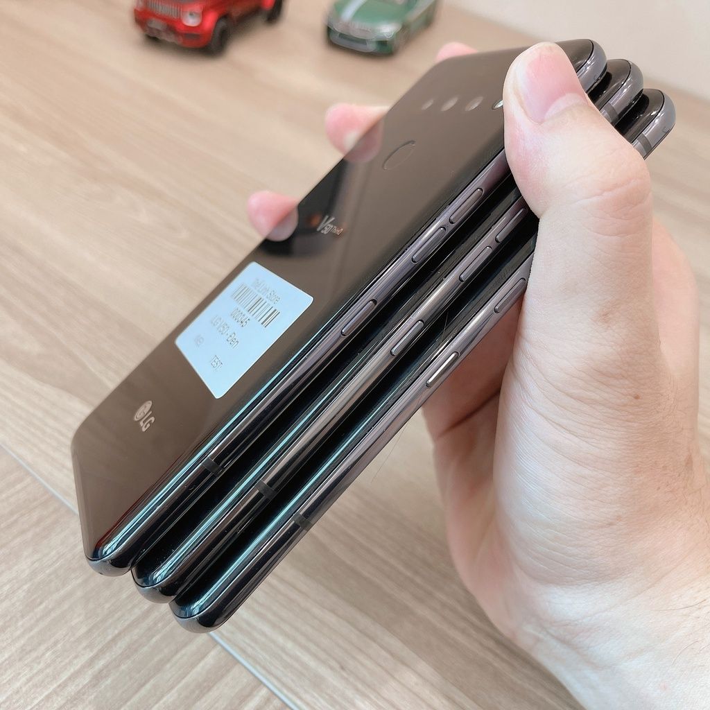Điện thoại LG V50 ThinQ màn OLED 6.4 inch - Snap 855 ram 6G 128G