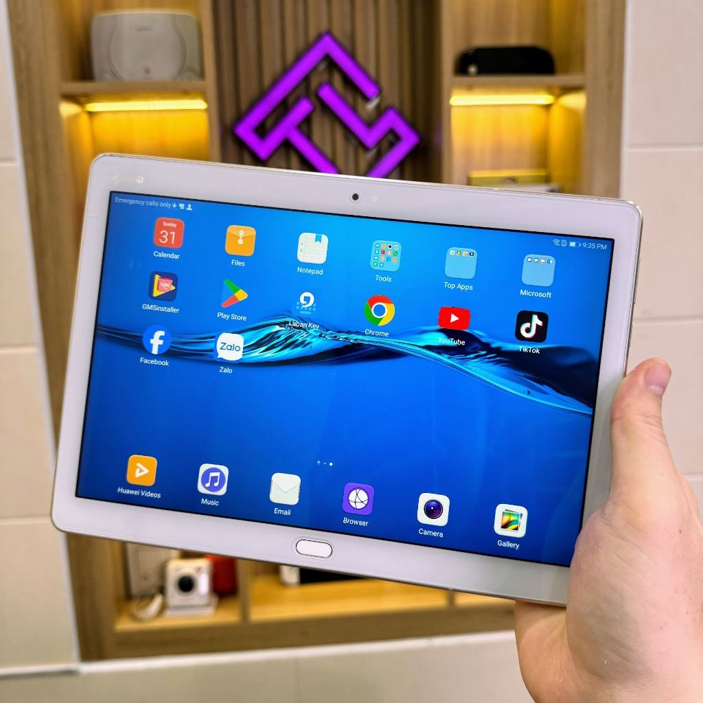 Máy tính bảng Huawei MediaPad M3 Lite màn 10 inch - có 4 loa harman kardon