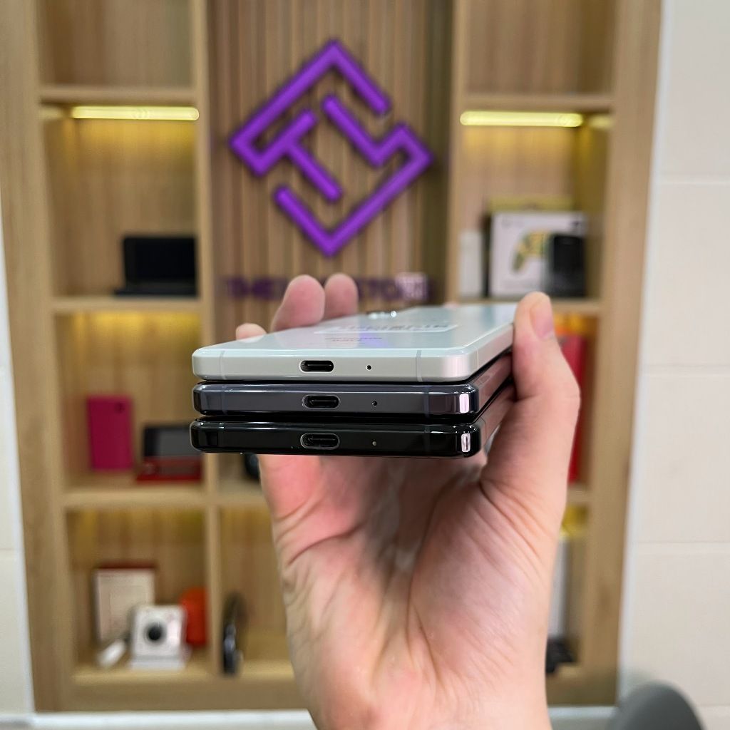 Điện thoai Sony Xperia 1 II (X1 Mark 2) màn OLED 4K - Snap 865 ram 8G