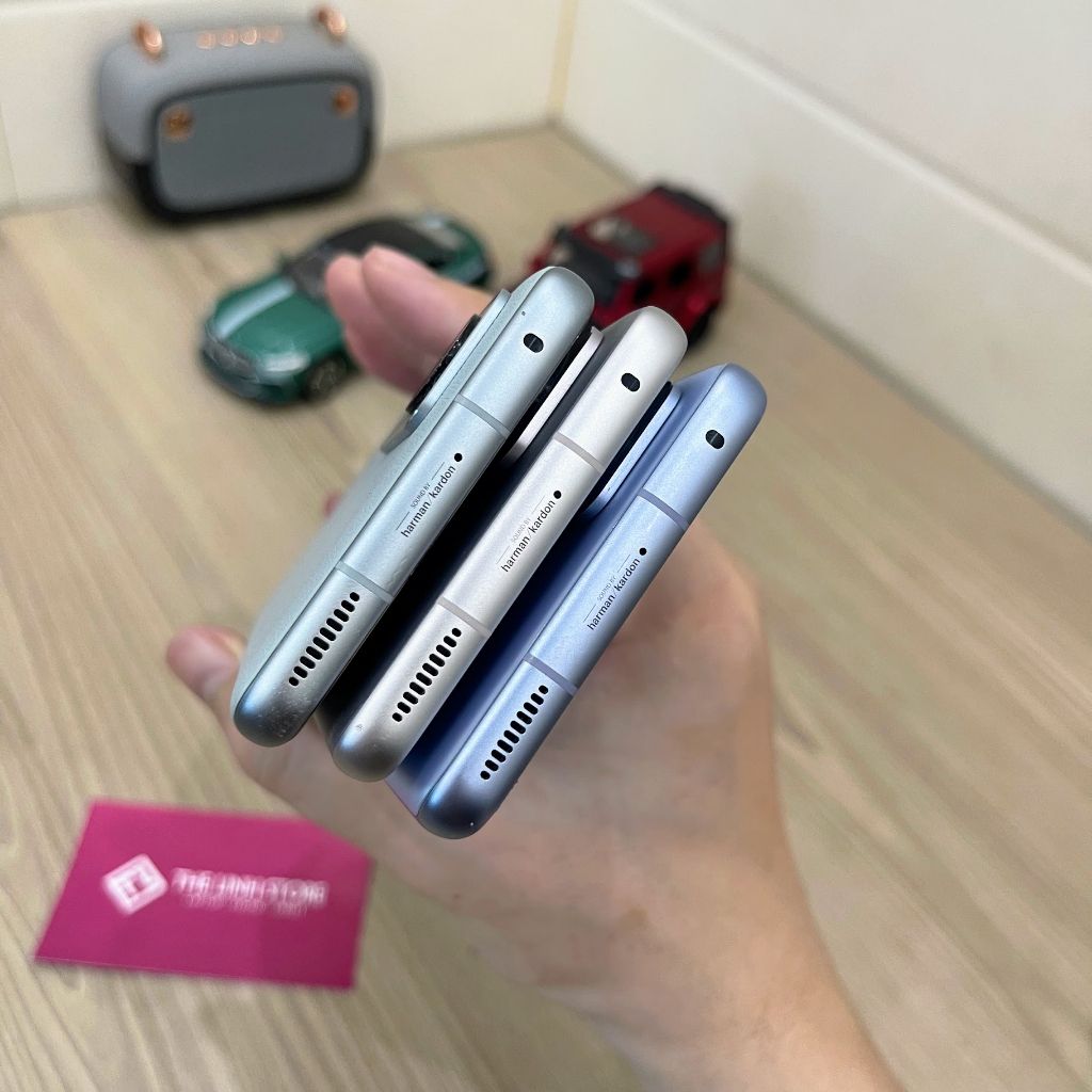 Điện thoại Xiaomi Mi 12 màn AMOLED 120Hz - Snap 8 Gen 1