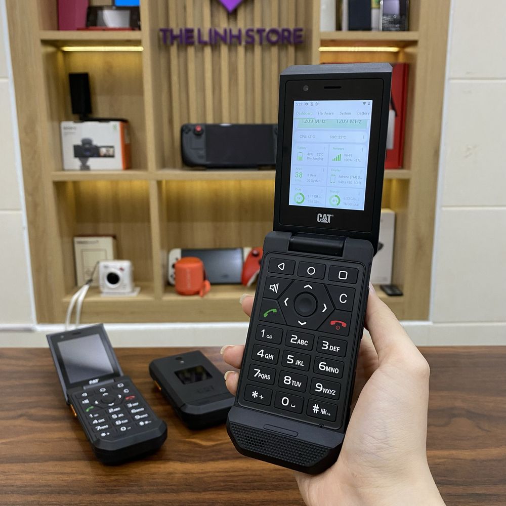 Điện thoại CAT S22 Flip chống nước chống va đập chuẩn quân đội - Android 11 màn 2.8 inch cảm ứng