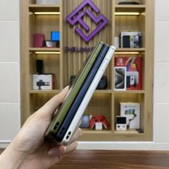 Điện thoại Nhật Fujitsu Arrows F01K có quét võng mạc - Snapdragon 660 ram 4G 32G
