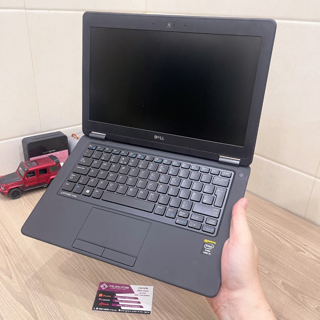 Laptop Dell Latitude E7270 ram 8G SSD 256G - Core i5 6200u Gọn nhẹ thời trang